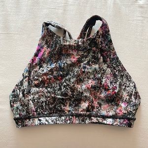 High neck Lululemon Sports bra.